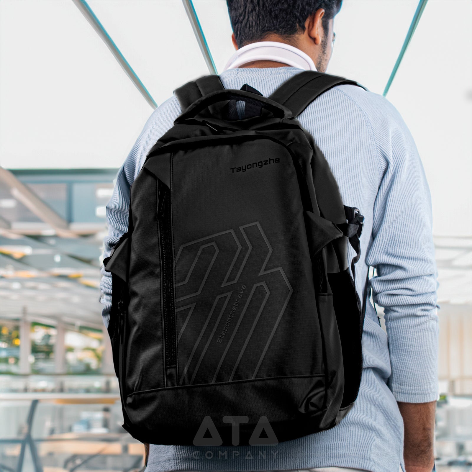Step On The Brave 15 Inch Business Laptop Backpack Waterproof Ad-03 Black
