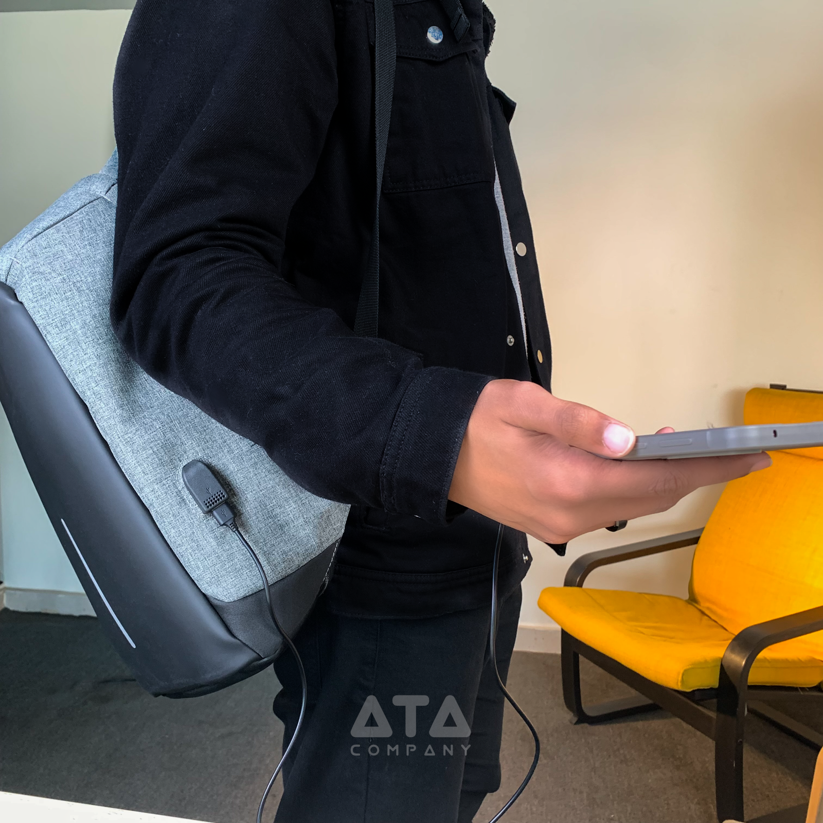 15.6-Inch 017 – Laptop Backpack (Grey)
