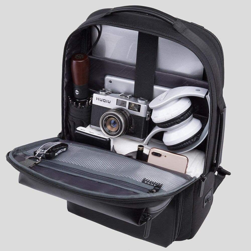 Bange Bange – Laptop Backpack (Black)