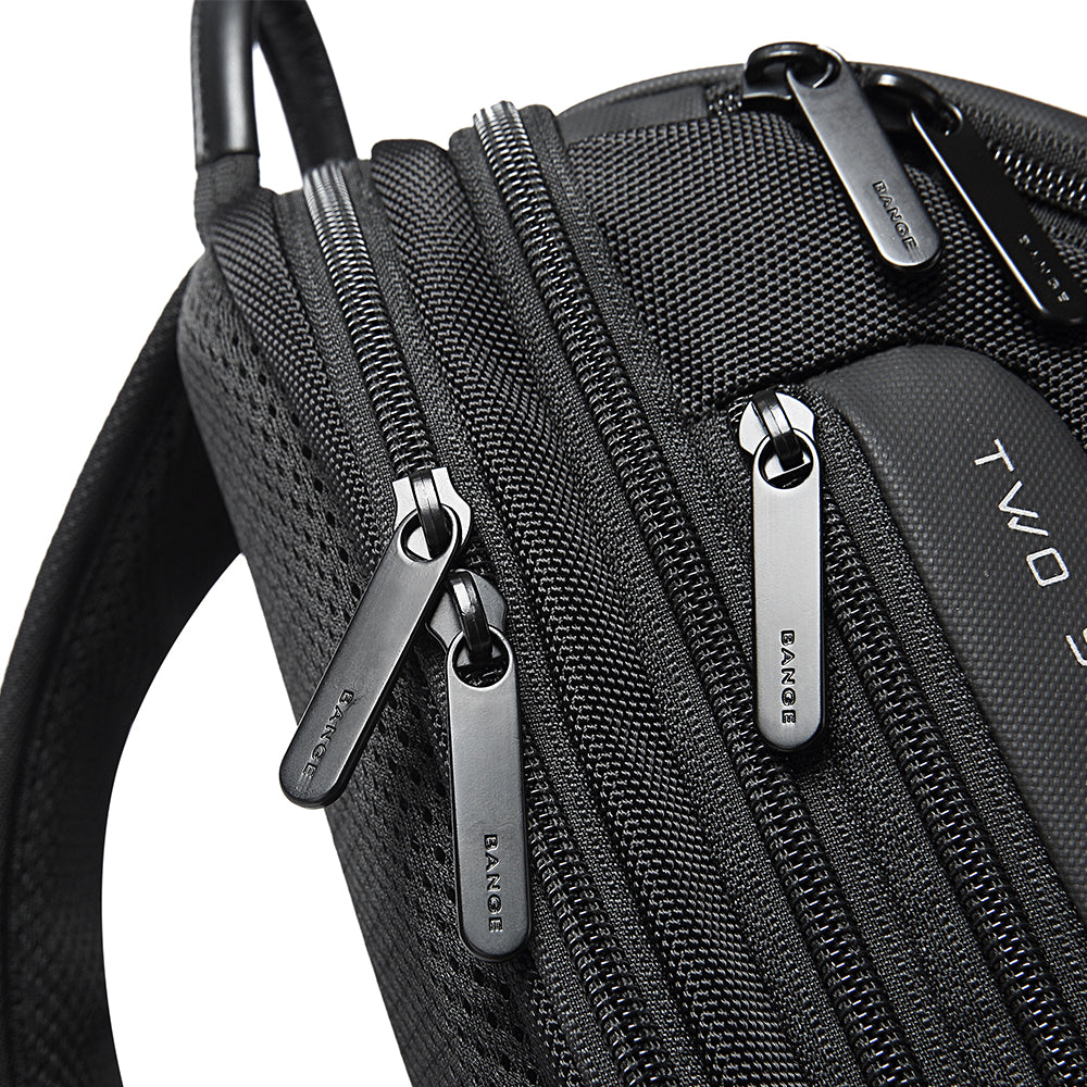 Bange 7082 – Compact Crossbody Bag (Black)