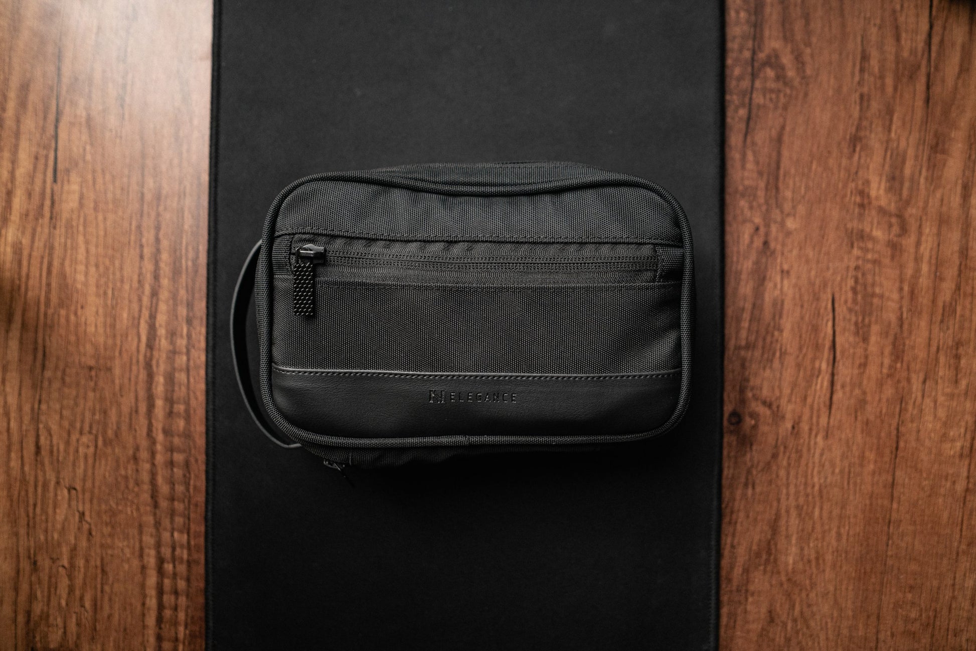 N-Elegance M1 – Messenger Handbag (Black)