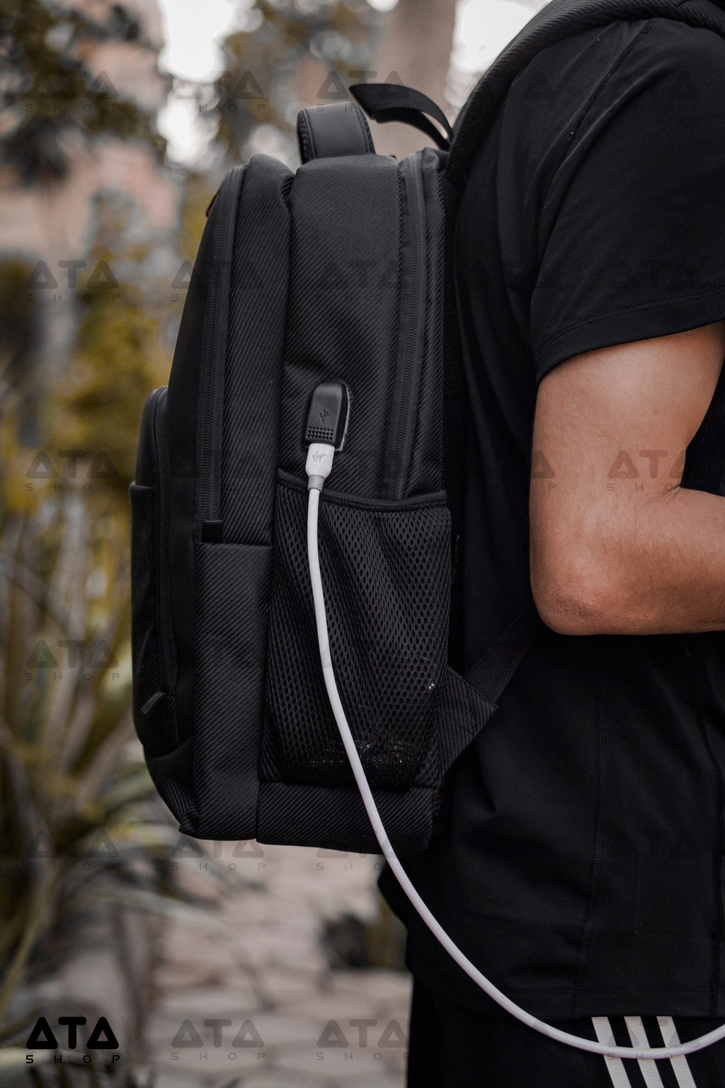 Bange 15.6 Inch Laptop Backpack Large Capacity School Bag Usb Charging Port Water Resistant - Black