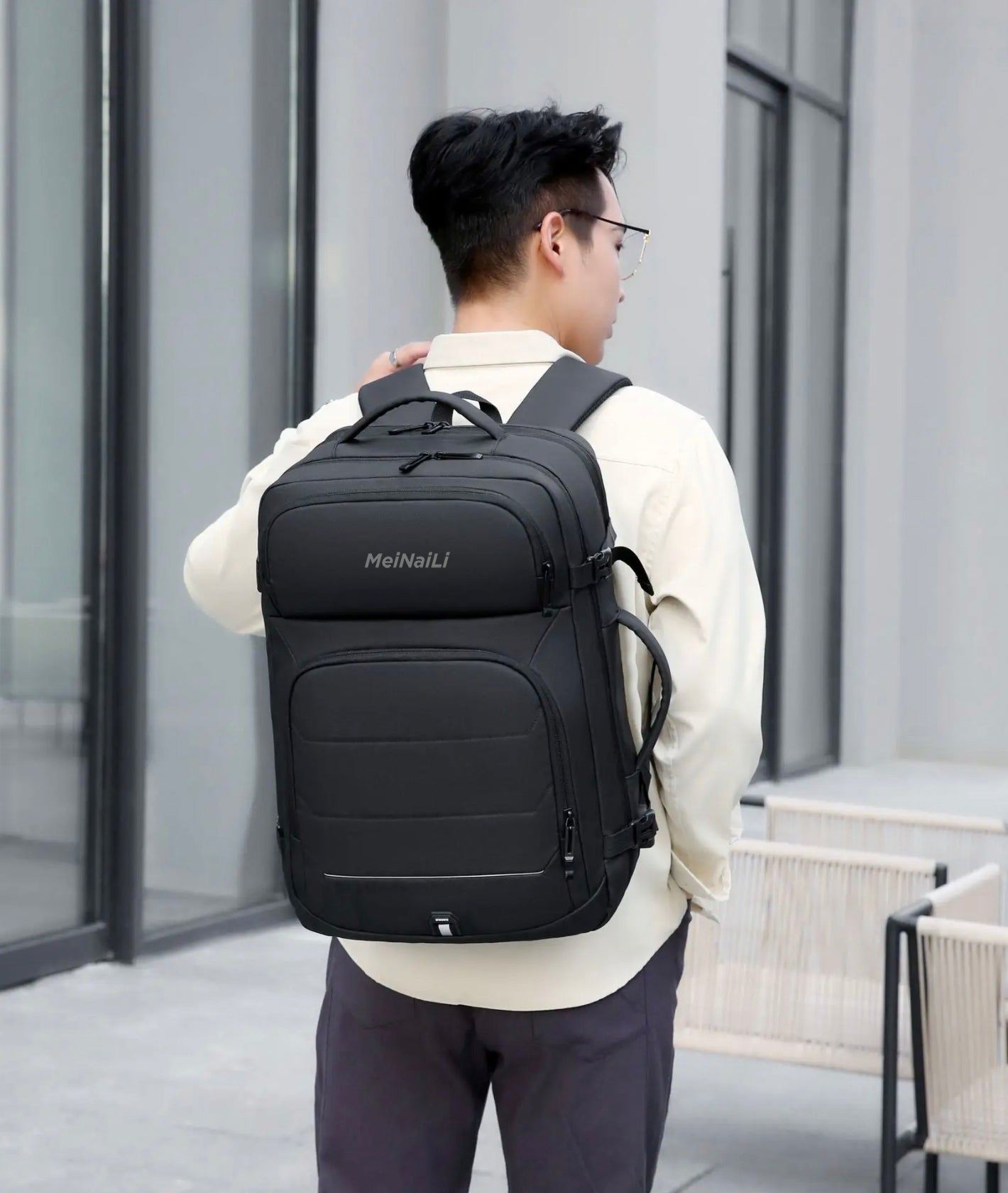 Meinaili Expandable – Men’s Business Backpack (Black)